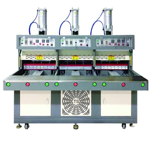 Automática máquina de fusión de TPU de tres sistemas